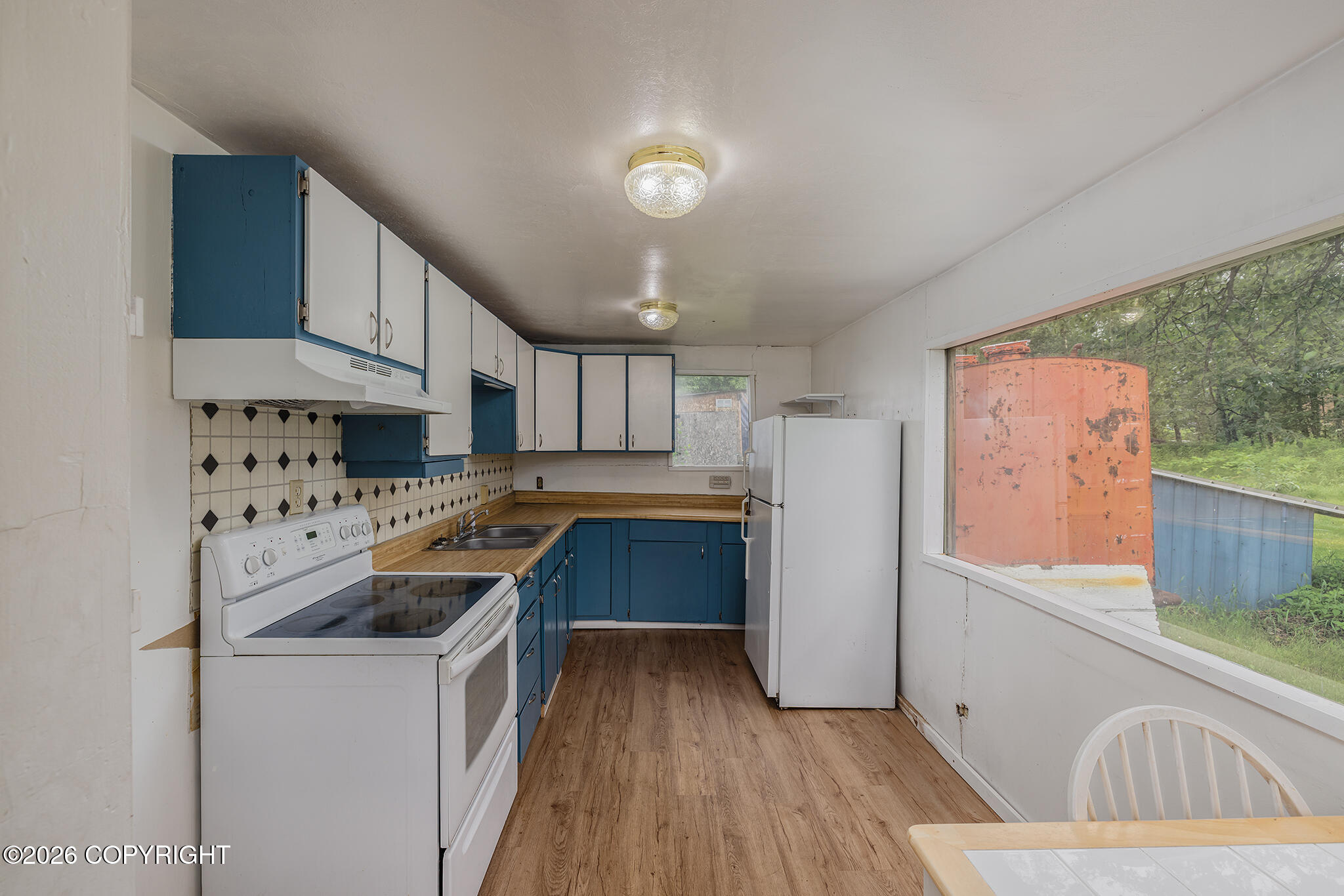 16074 N Glenn Highway Property Photo 13