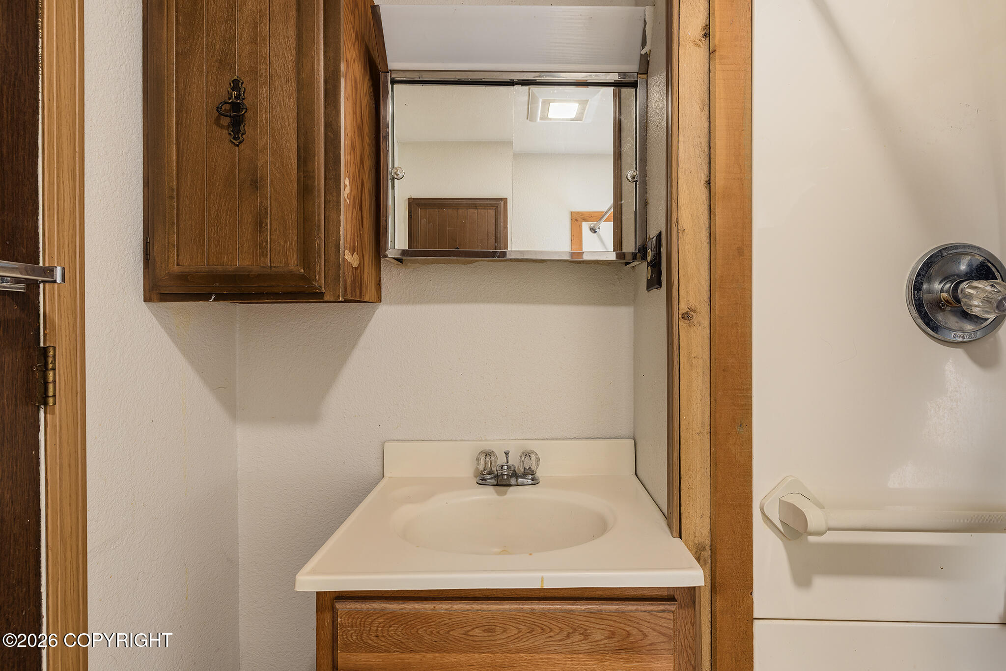16074 N Glenn Highway Property Photo 17
