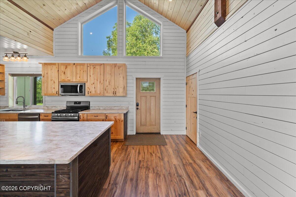 4280 N Wolverine Road Property Photo 13