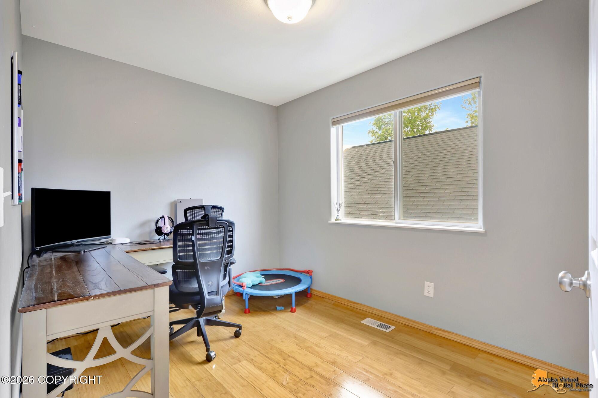 4042 Sycamore Loop Property Photo 11