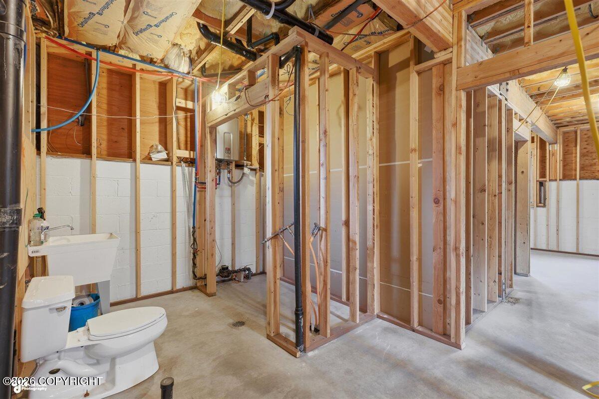 833 W 20th Avenue Property Photo 26