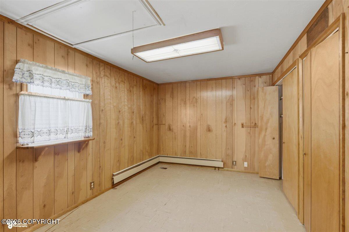 2389 E 47th Court Property Photo 15