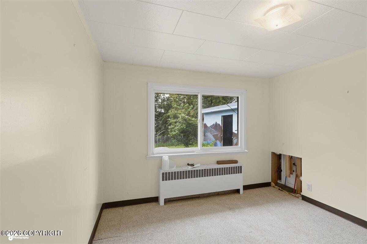 2389 E 47th Court Property Photo 19