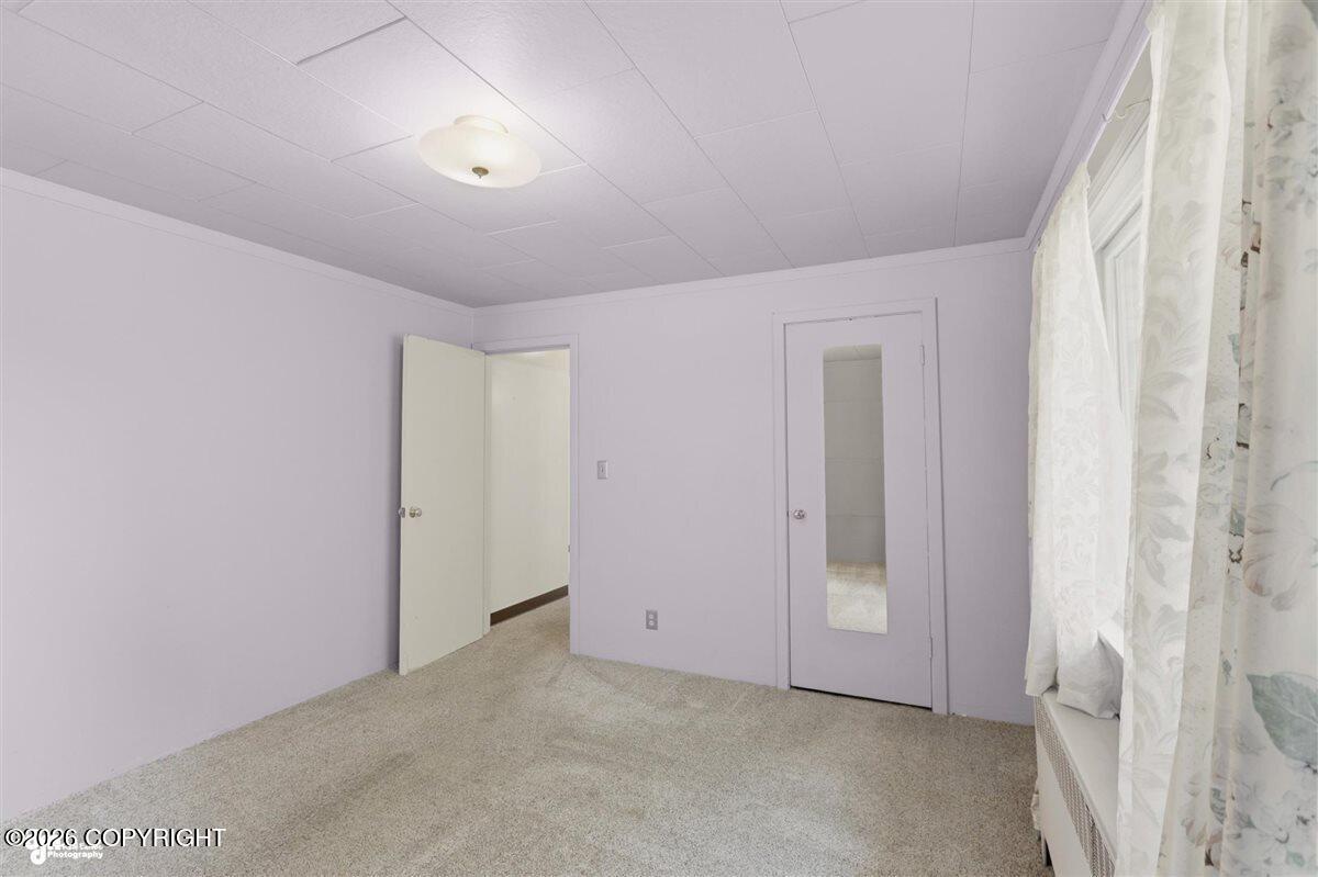 2389 E 47th Court Property Photo 23