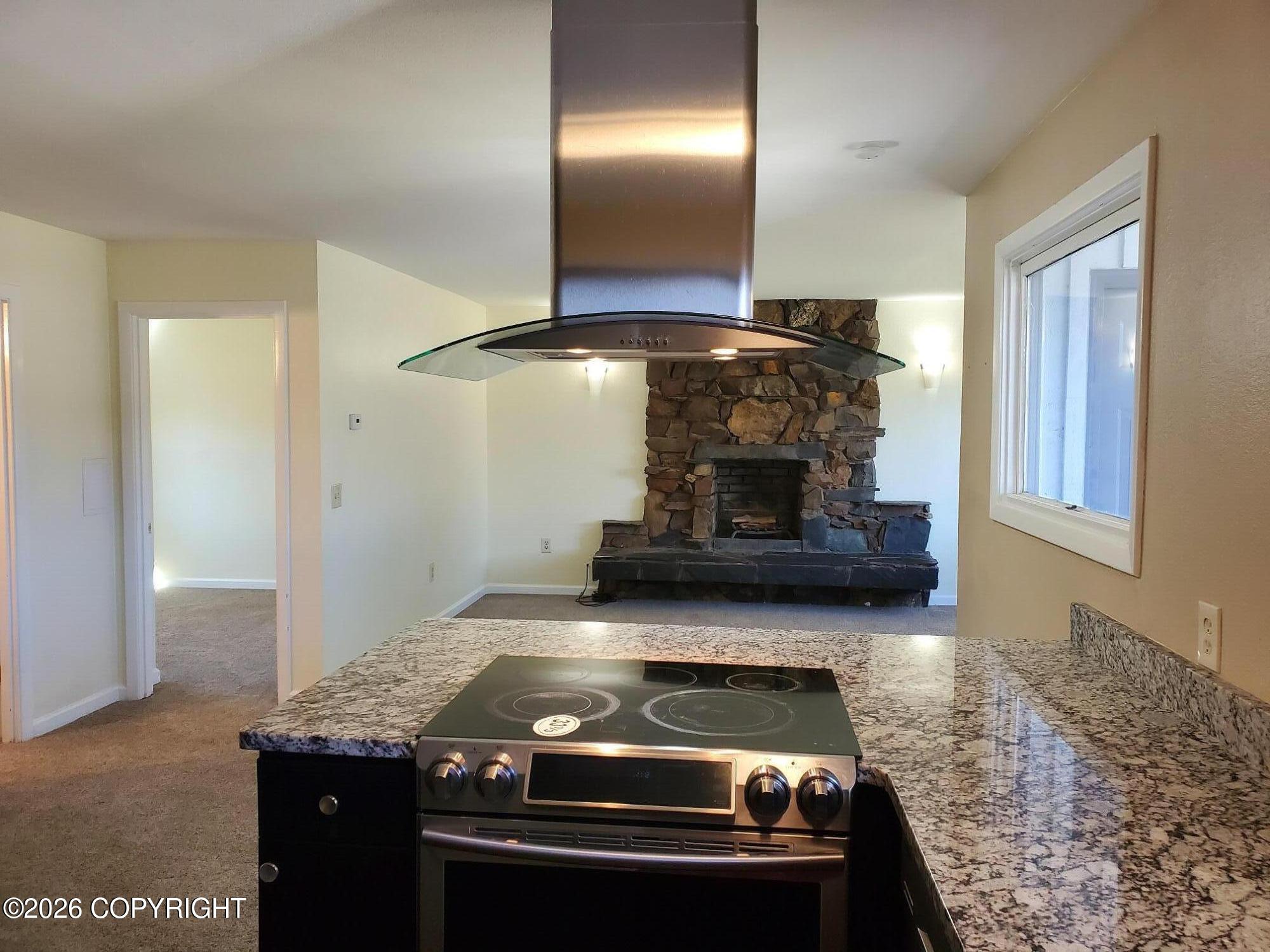 716 N Park Street Property Photo 2