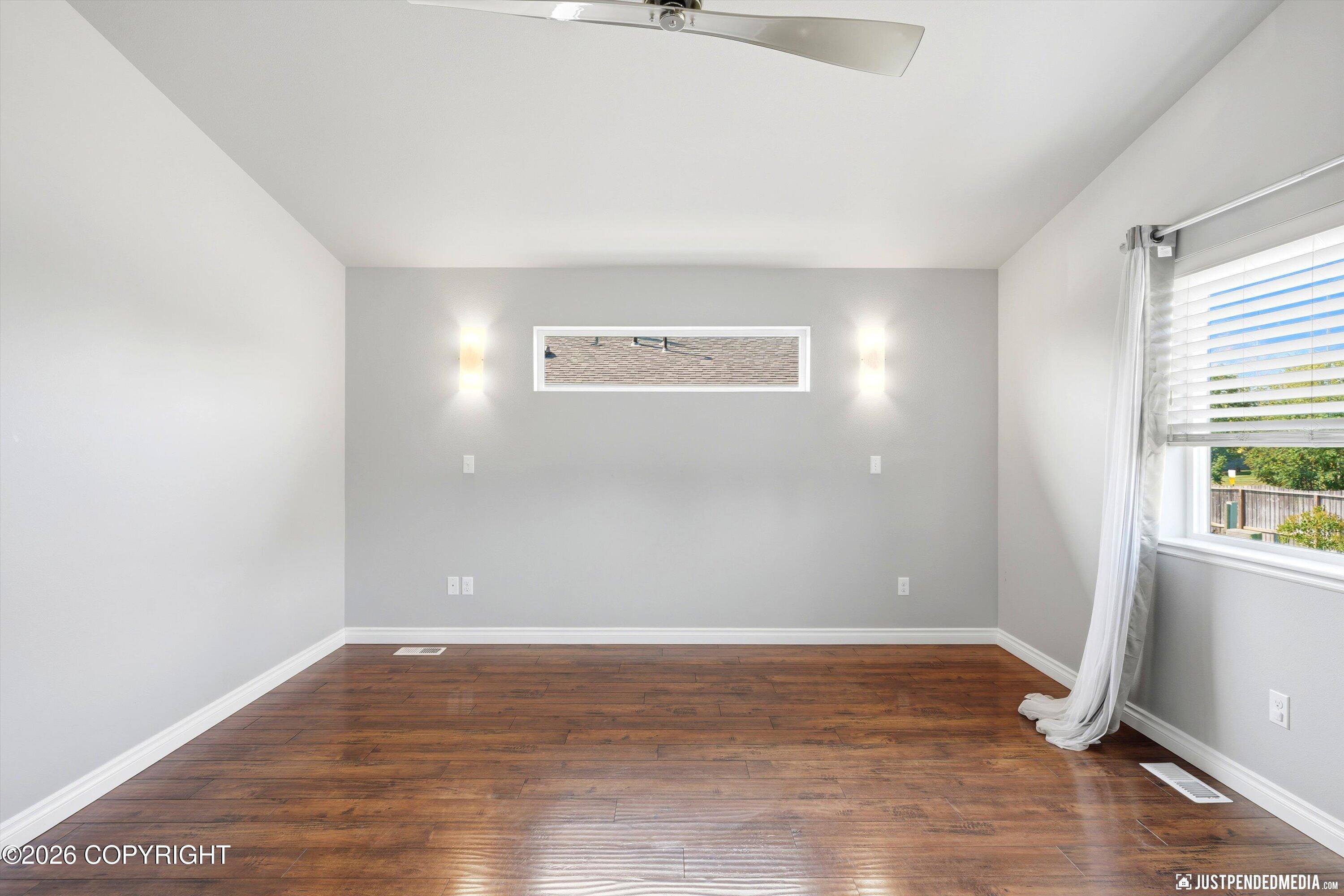 1201 Northpointe Bluff Drive Property Photo 19