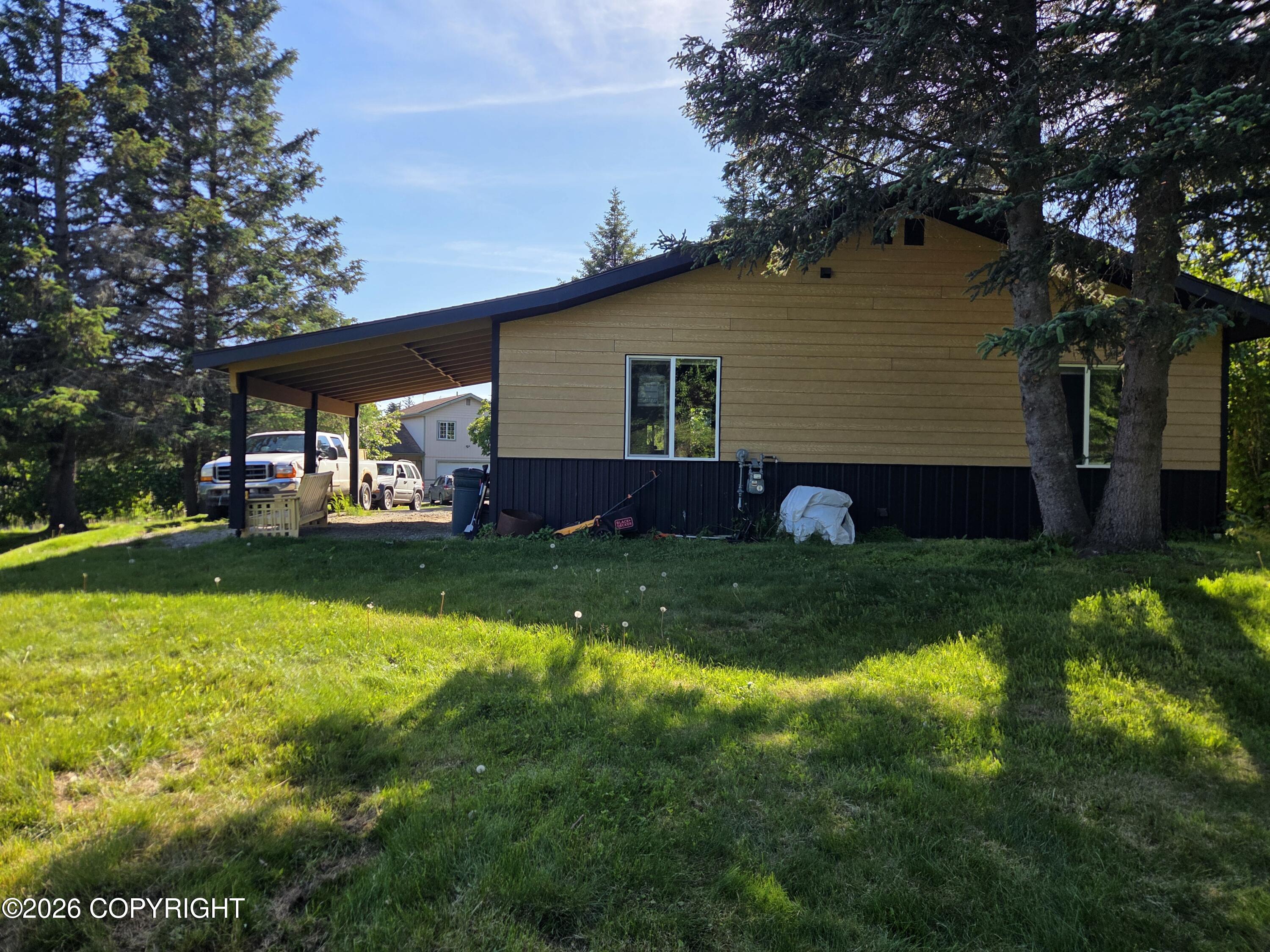4266 Shirley Court Property Photo 4