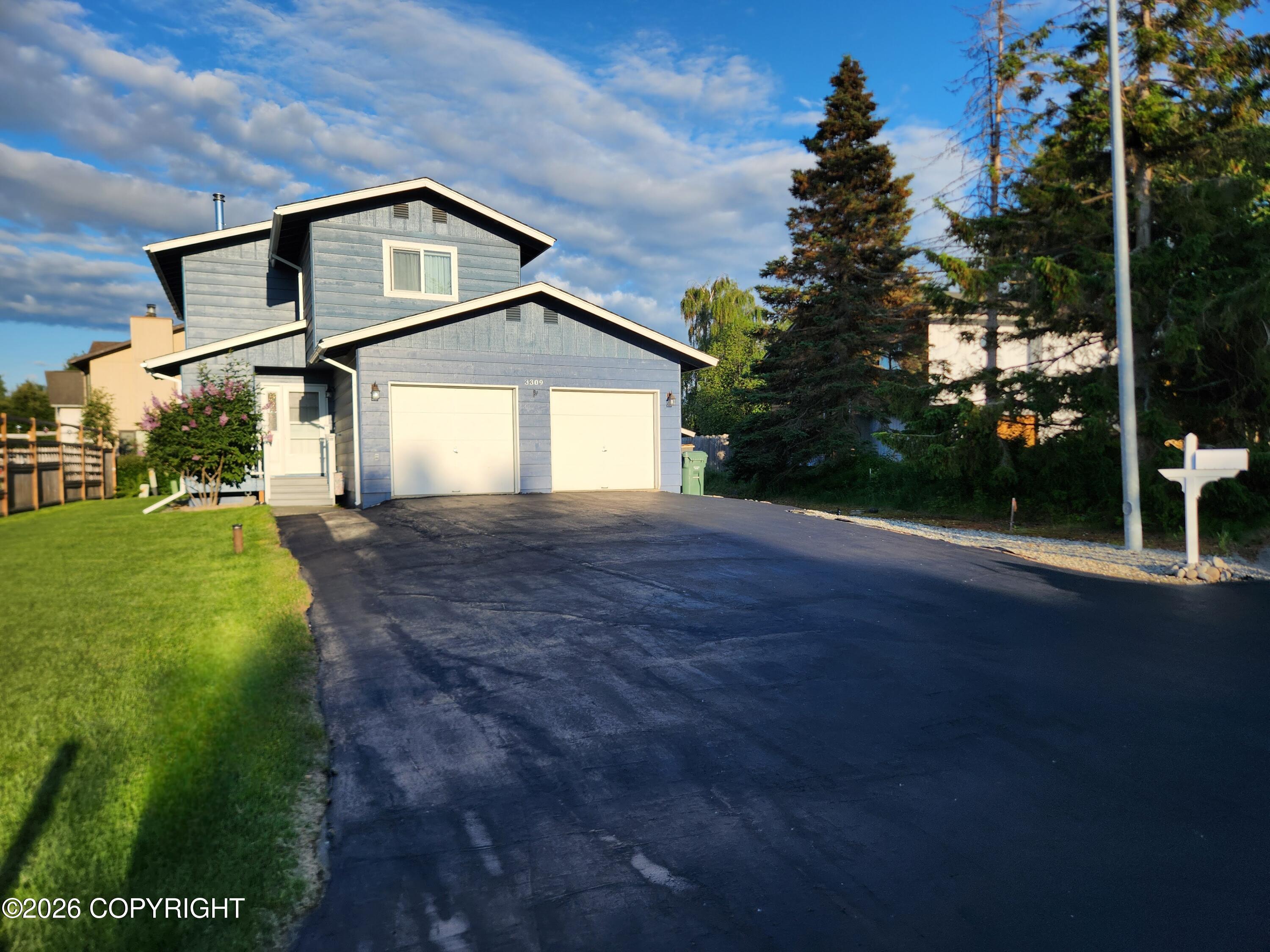 3309 Starlite Circle Property Photo 1