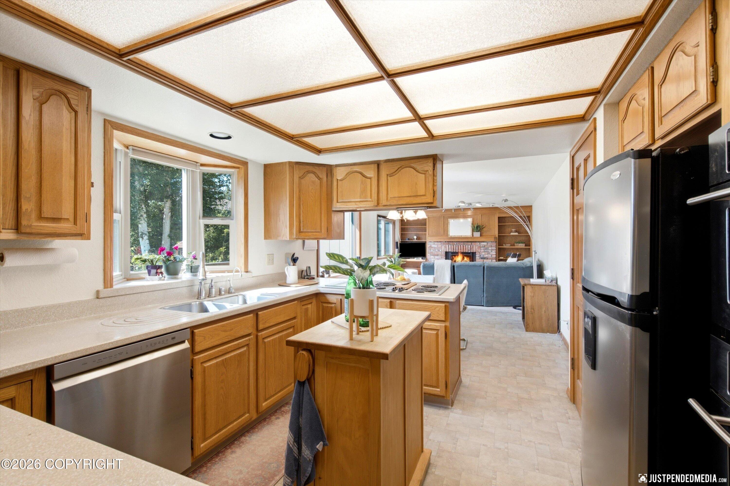 2310 Yorkshire Lane Property Photo 10