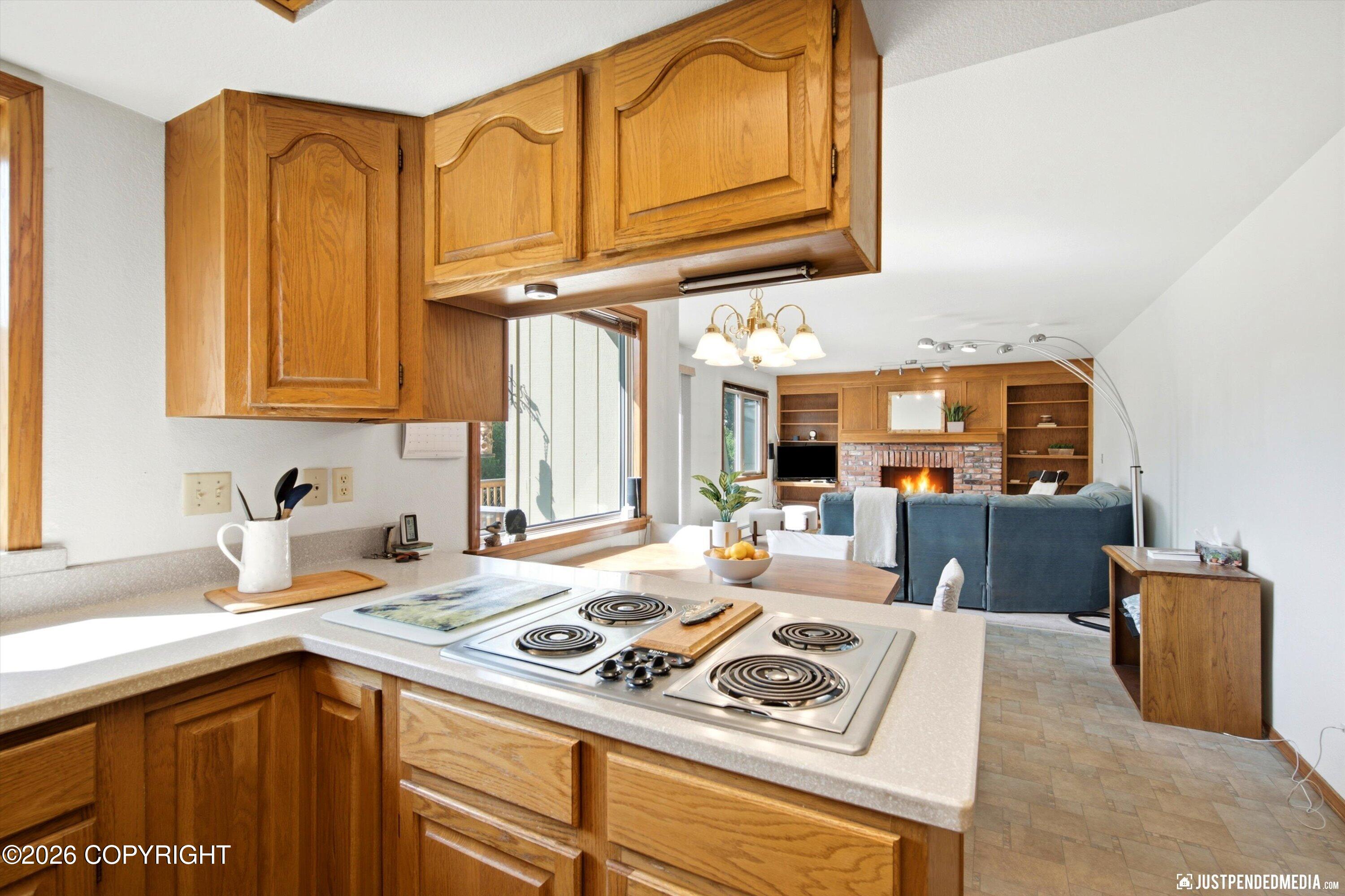 2310 Yorkshire Lane Property Photo 13