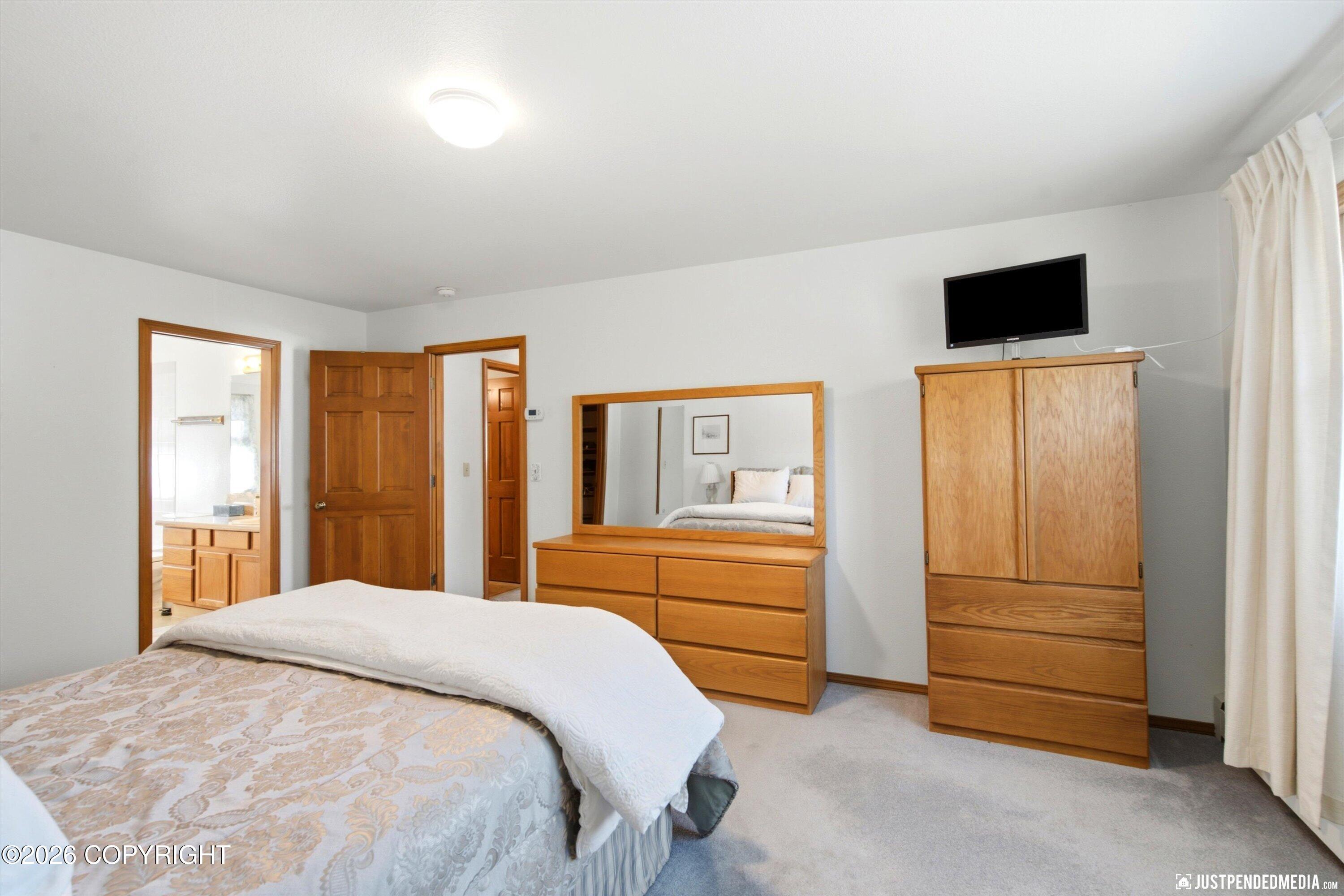 2310 Yorkshire Lane Property Photo 45