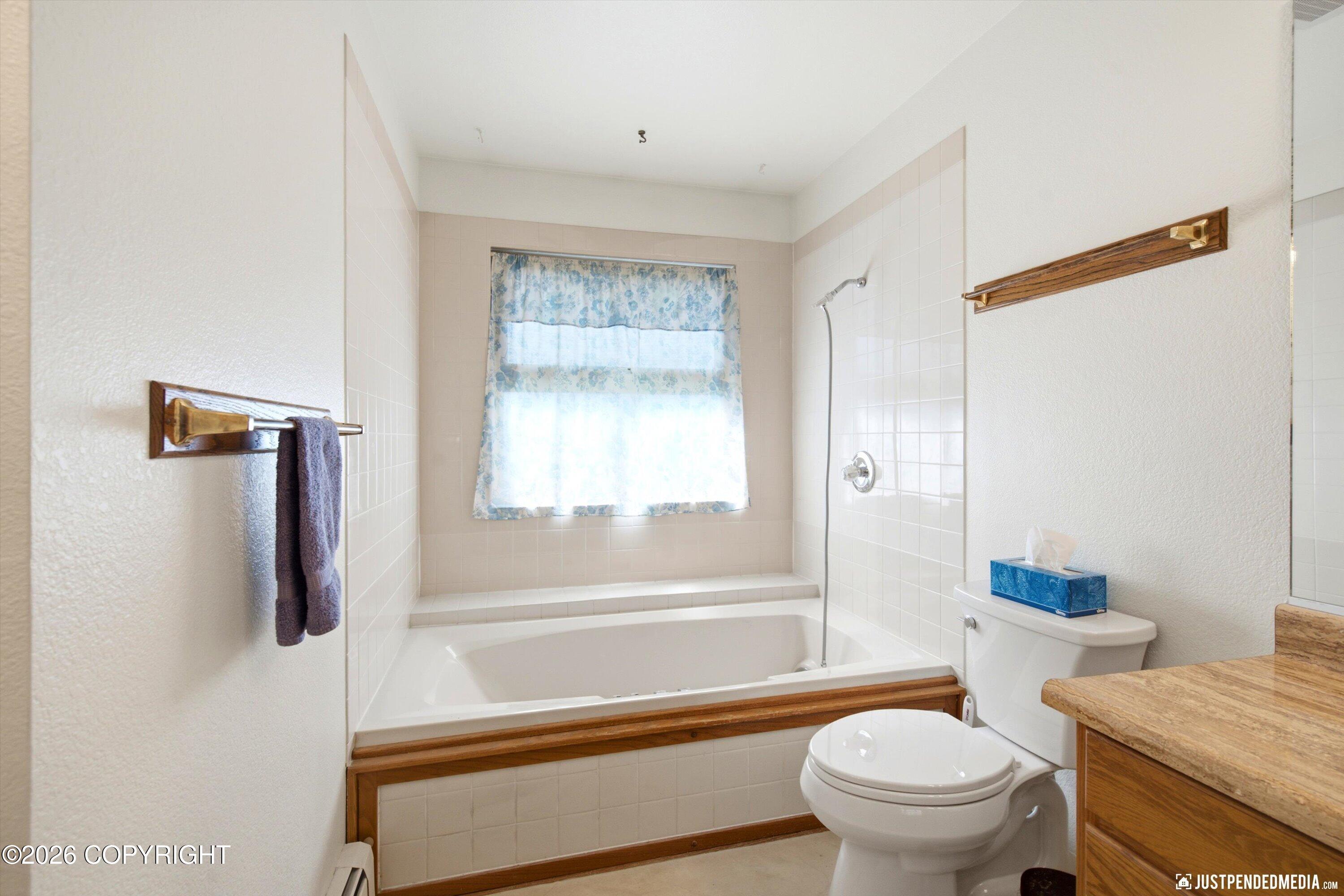 2310 Yorkshire Lane Property Photo 48