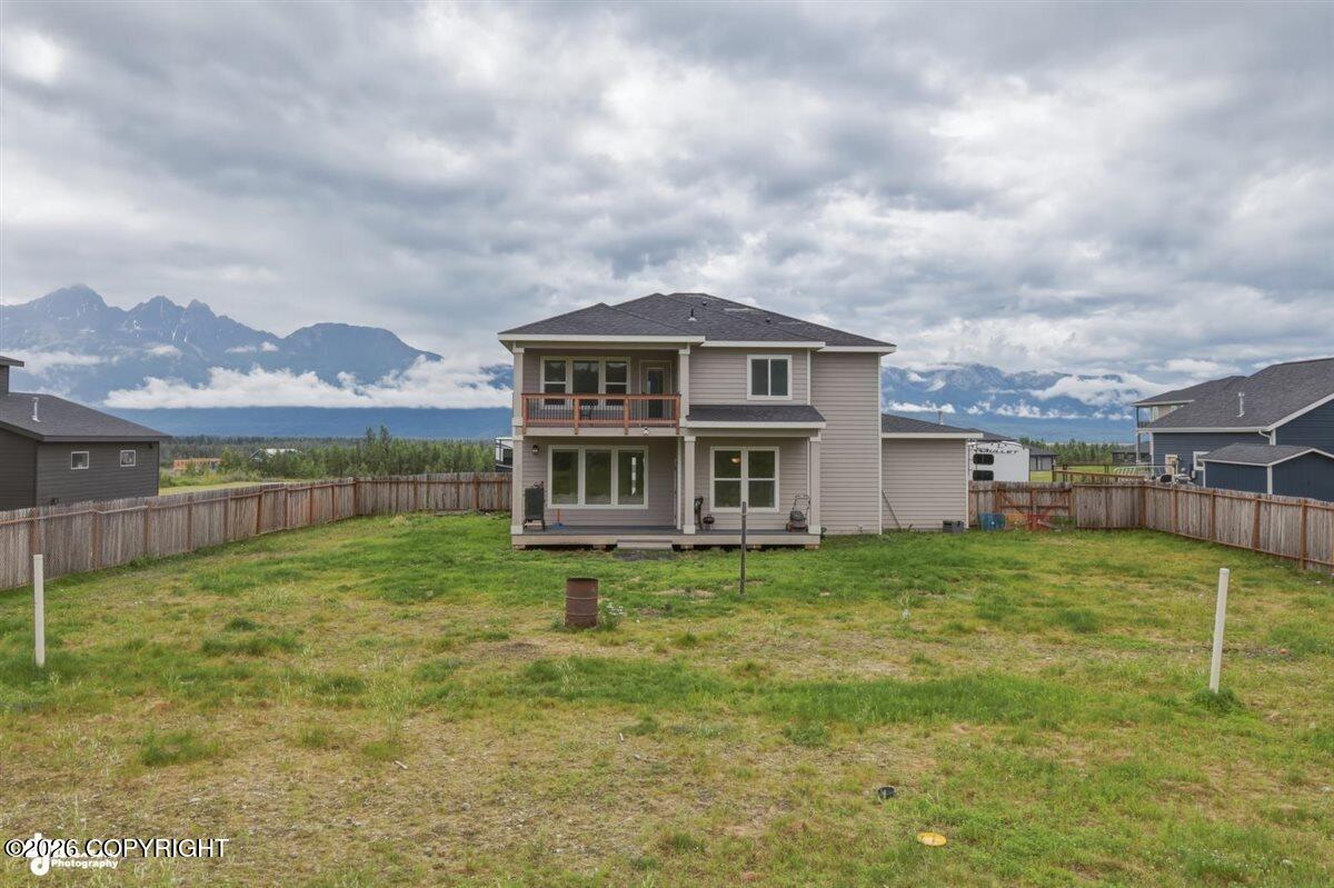6971 E Gateway Drive Property Photo 4
