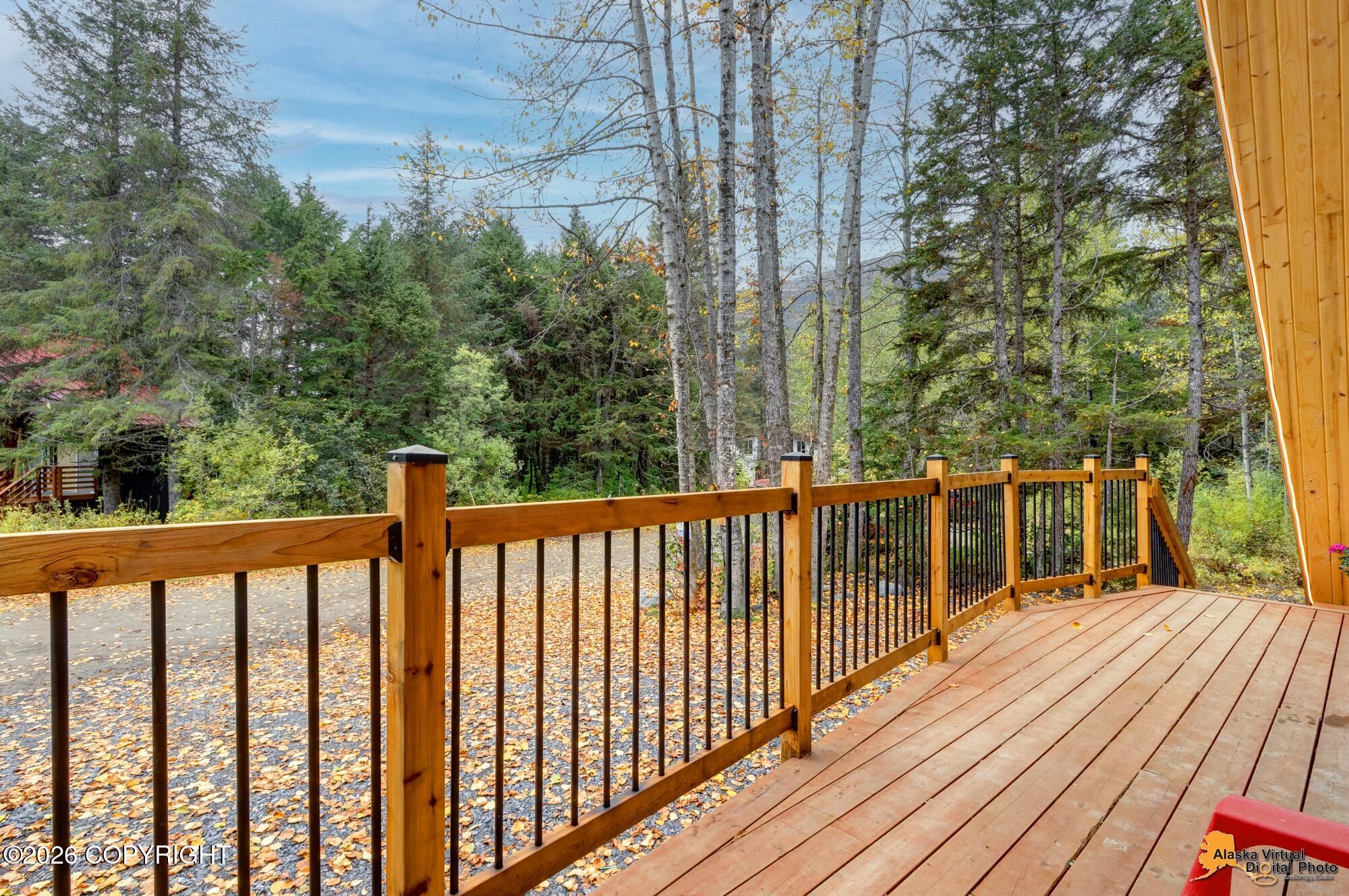 186 Banff Circle Property Photo 4