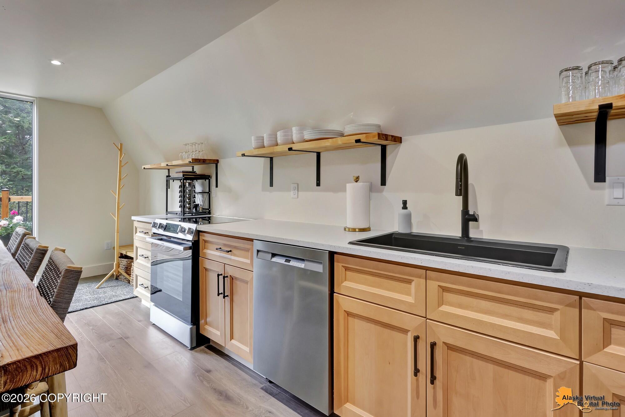 186 Banff Circle Property Photo 12