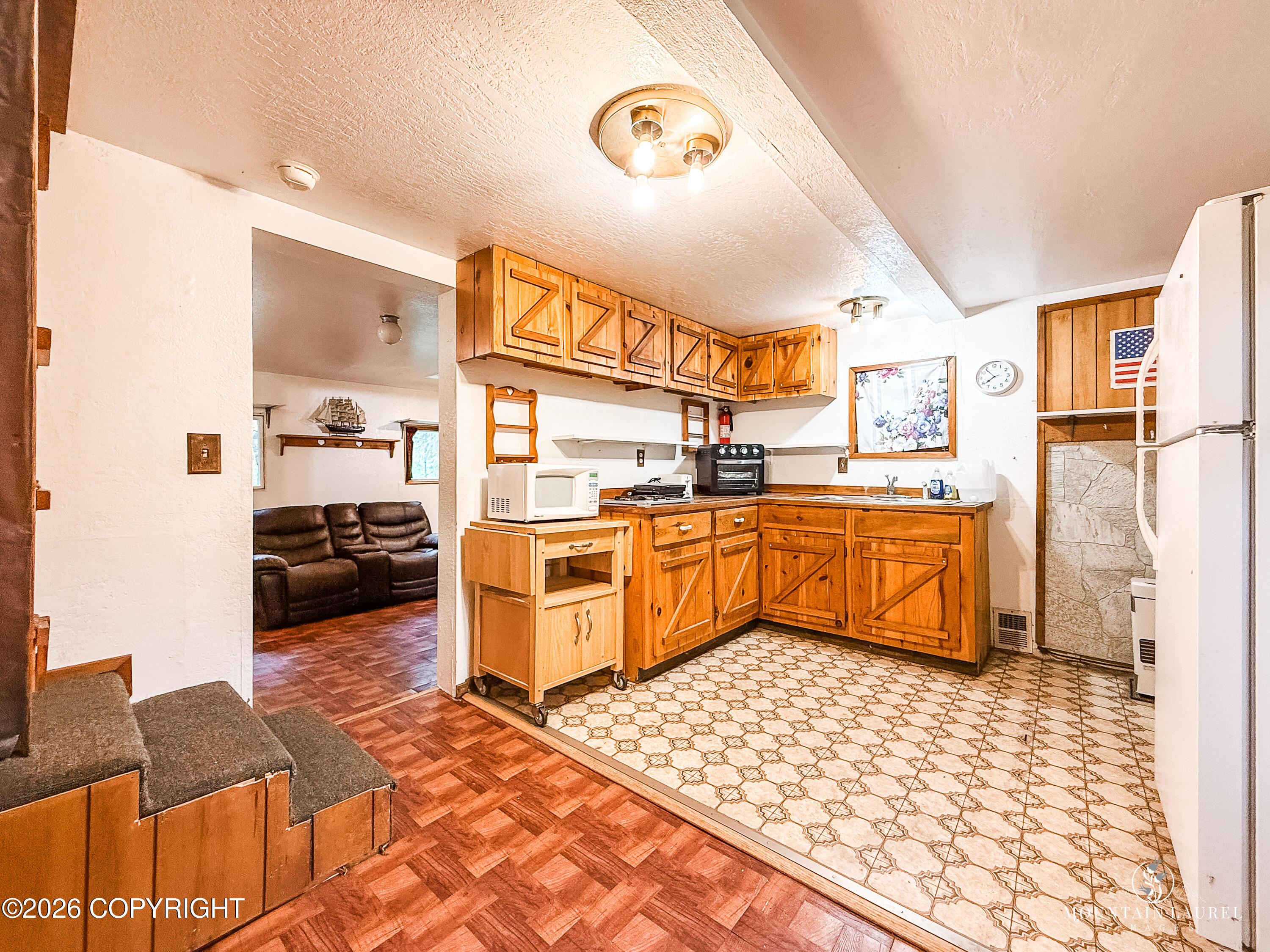 11439 W King Arthur Drive Property Photo 6