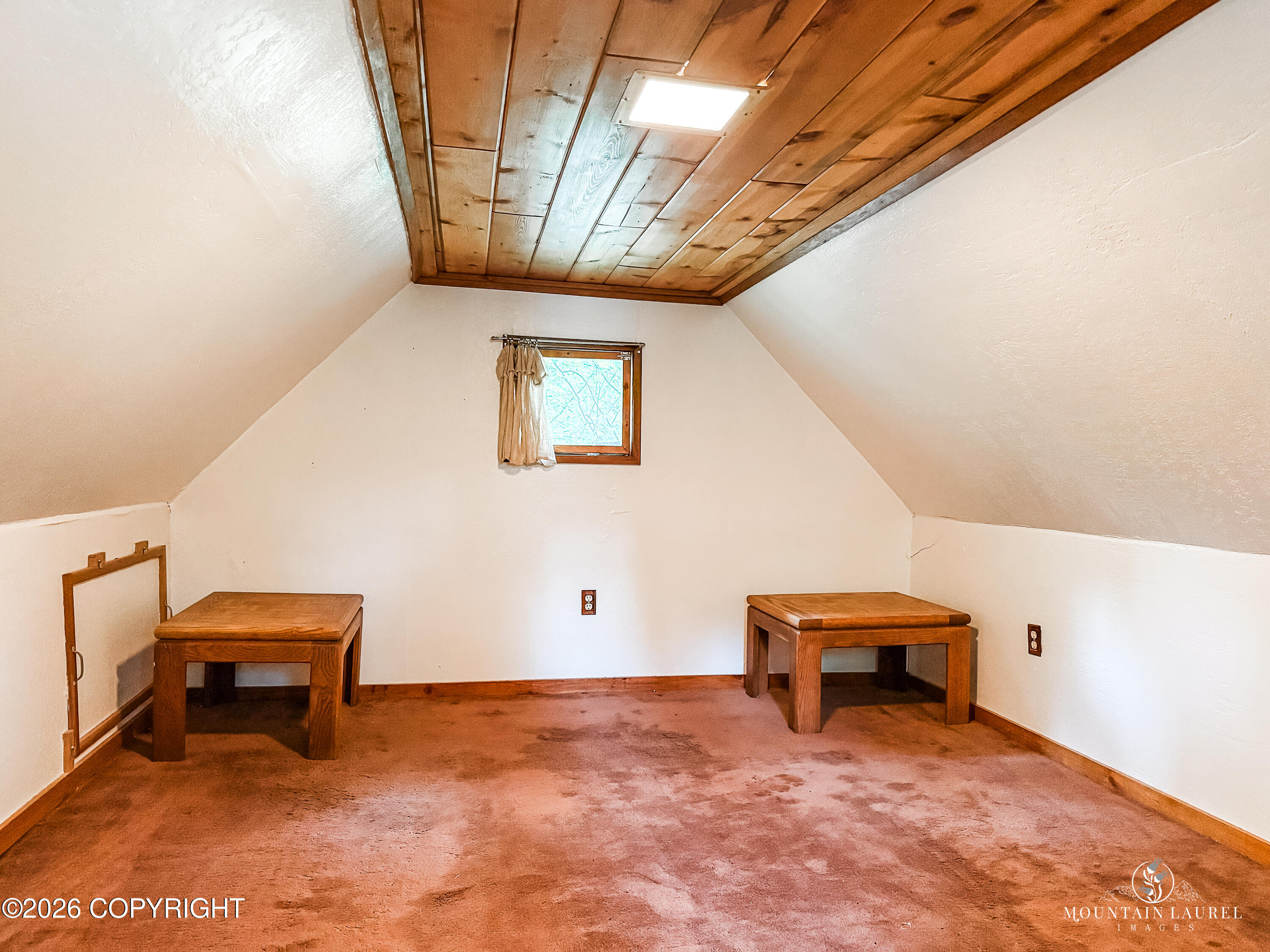 11439 W King Arthur Drive Property Photo 9