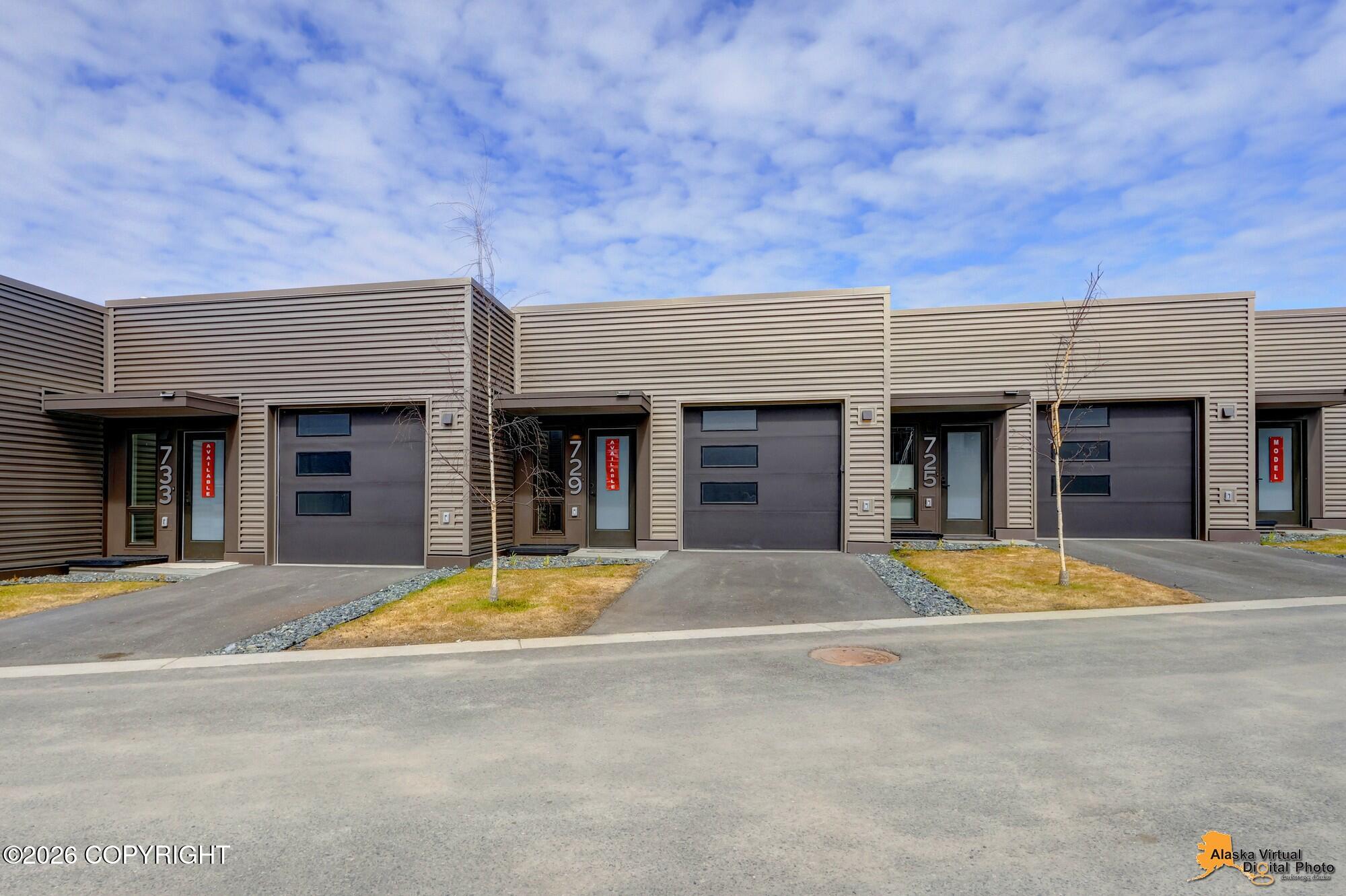 733 Station Lane #a8 Property Photo 1