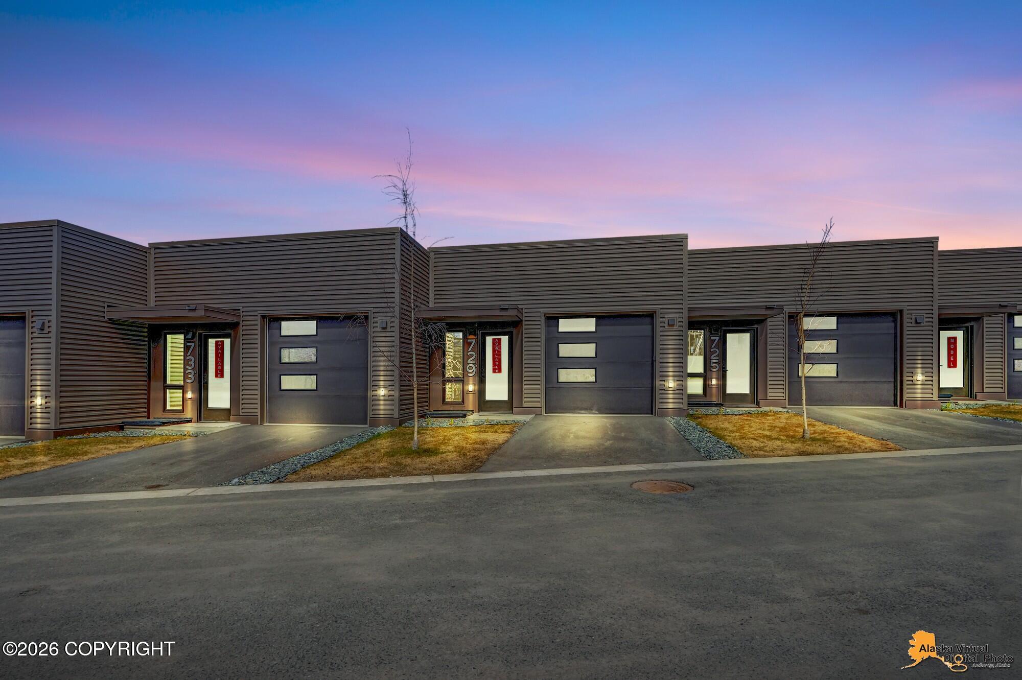 733 Station Lane #a8 Property Photo 2