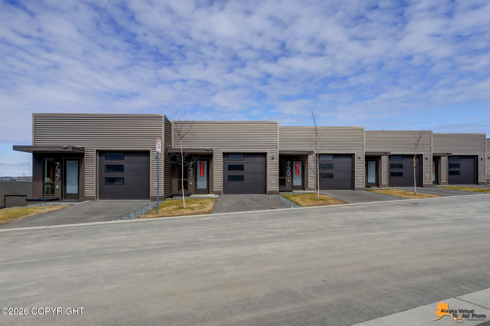 733 Station Lane #a8 Property Photo 3
