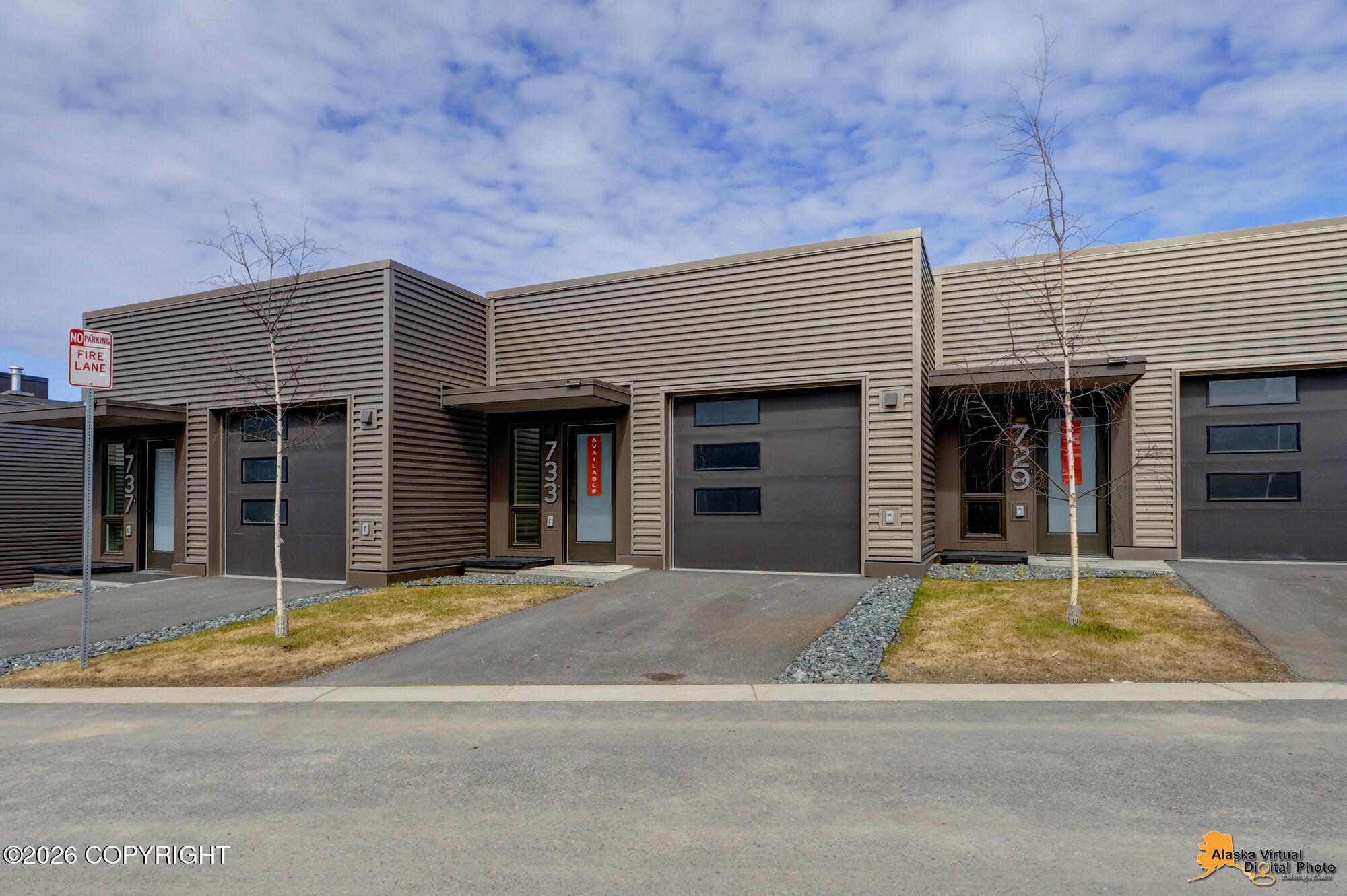 733 Station Lane #a8 Property Photo 4