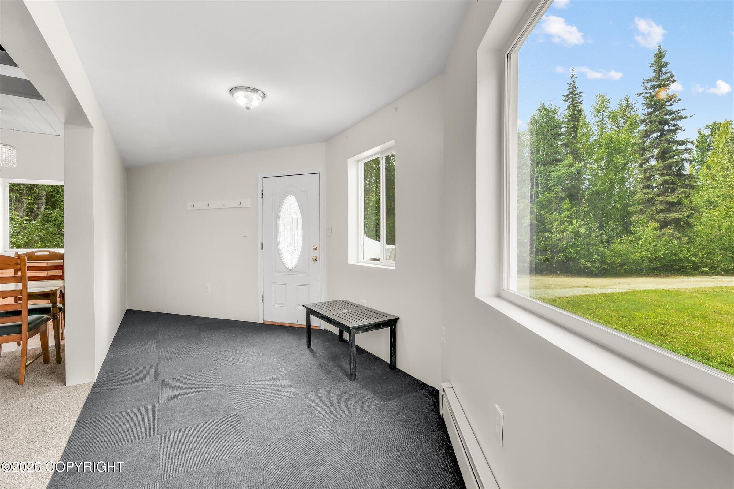 24624 W Sunnyslope Way Property Photo 4