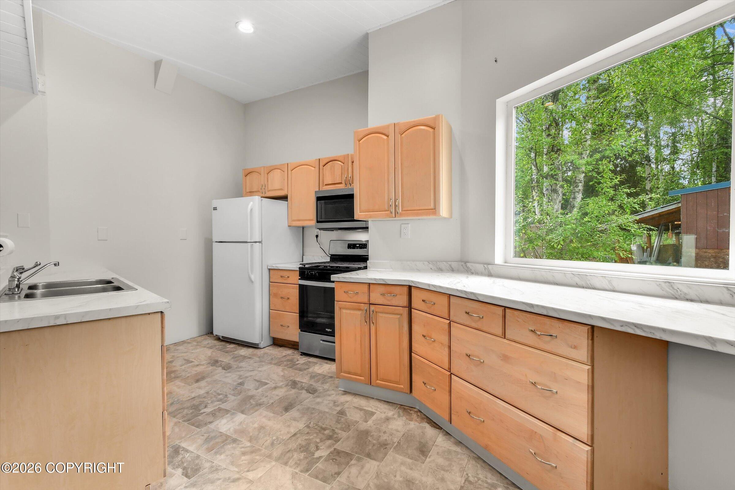 24624 W Sunnyslope Way Property Photo 11