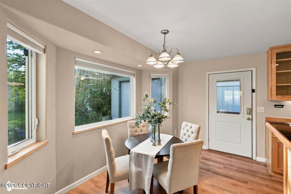 17305 Palos Verdes Drive Property Photo 10