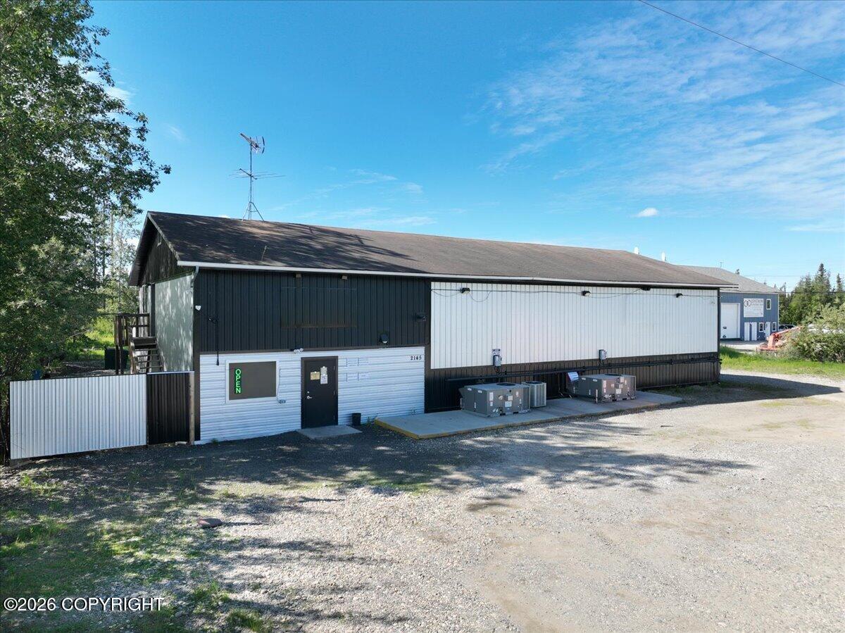2145 Richardson Highway Property Photo 1