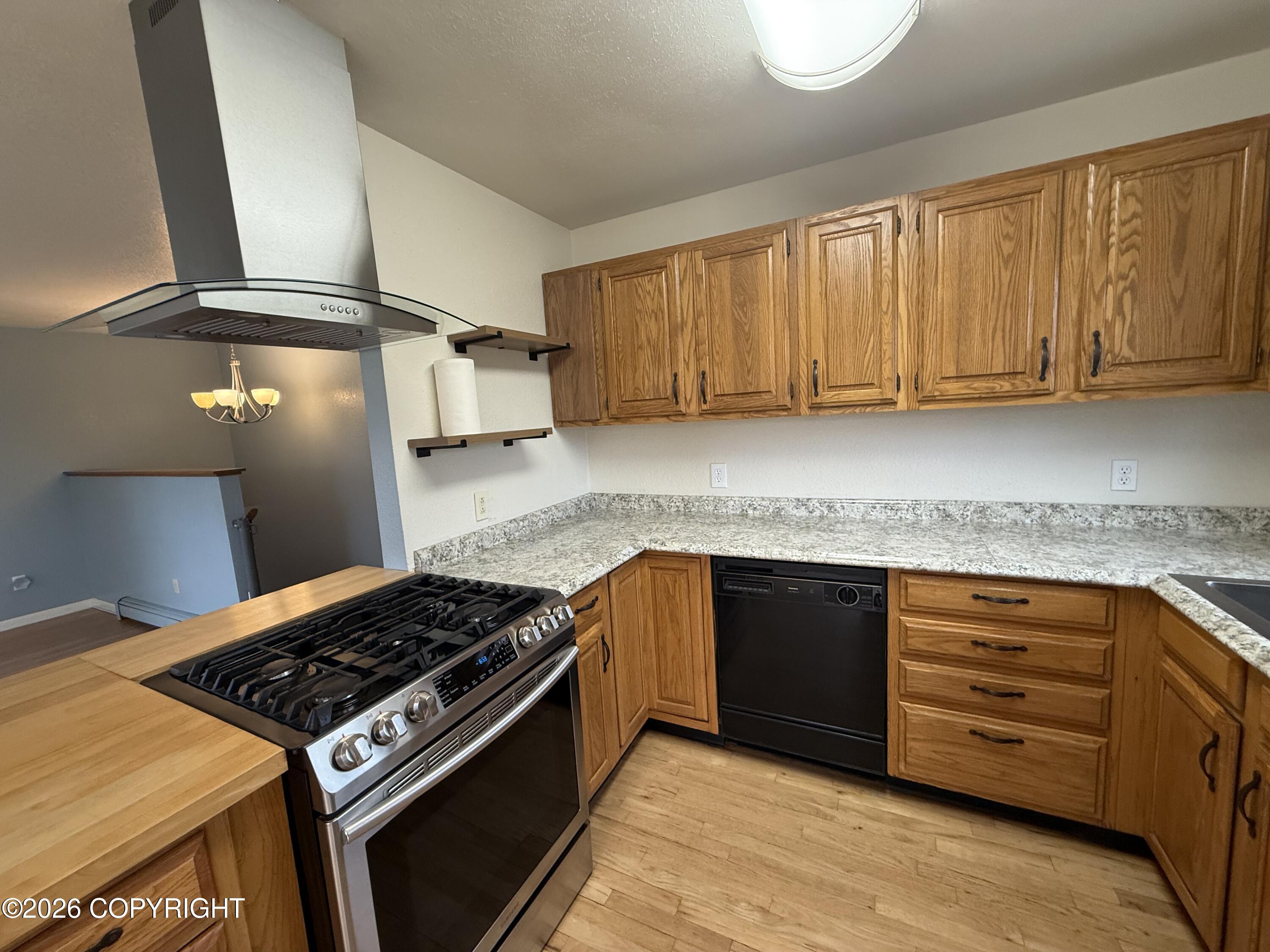 820 Set Net Drive Property Photo 8