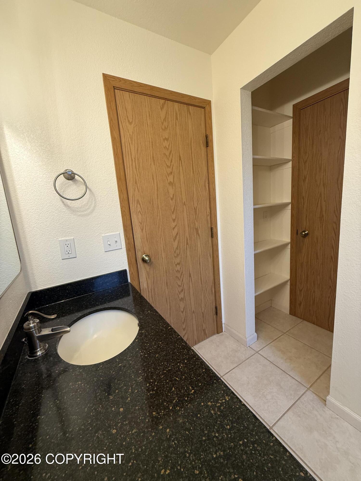 820 Set Net Drive Property Photo 22