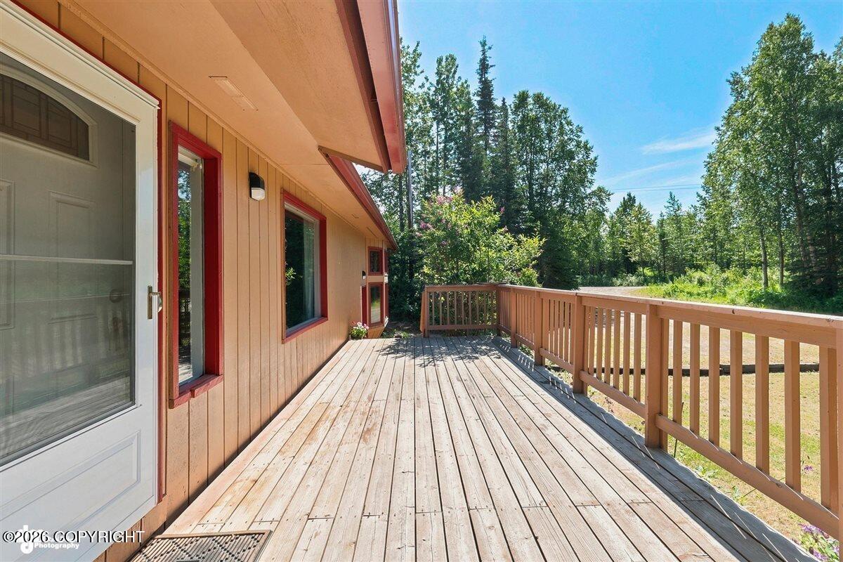 51850 Rediske Avenue Property Photo 4