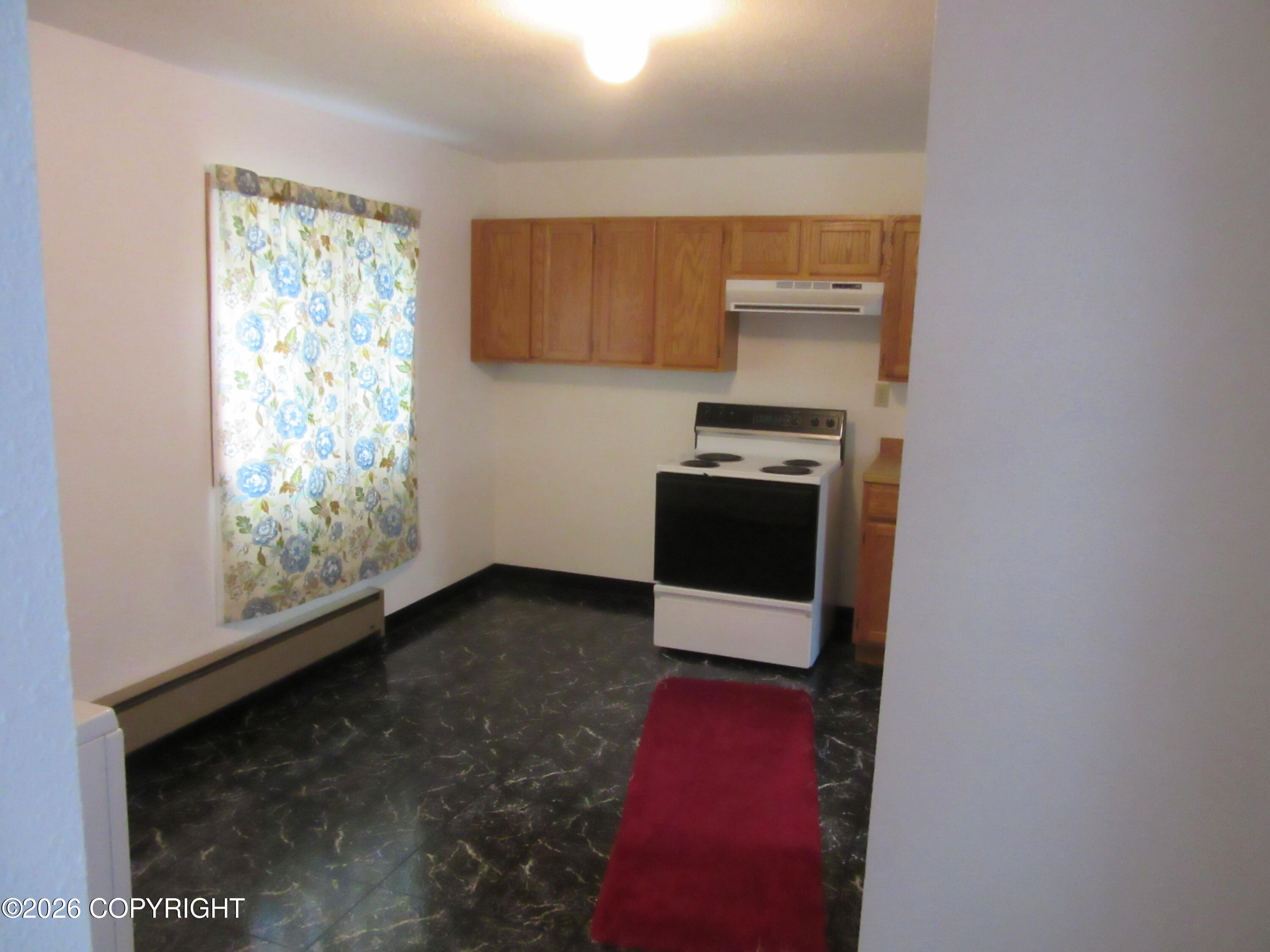 900 Freeman Street Lower Property Photo 8