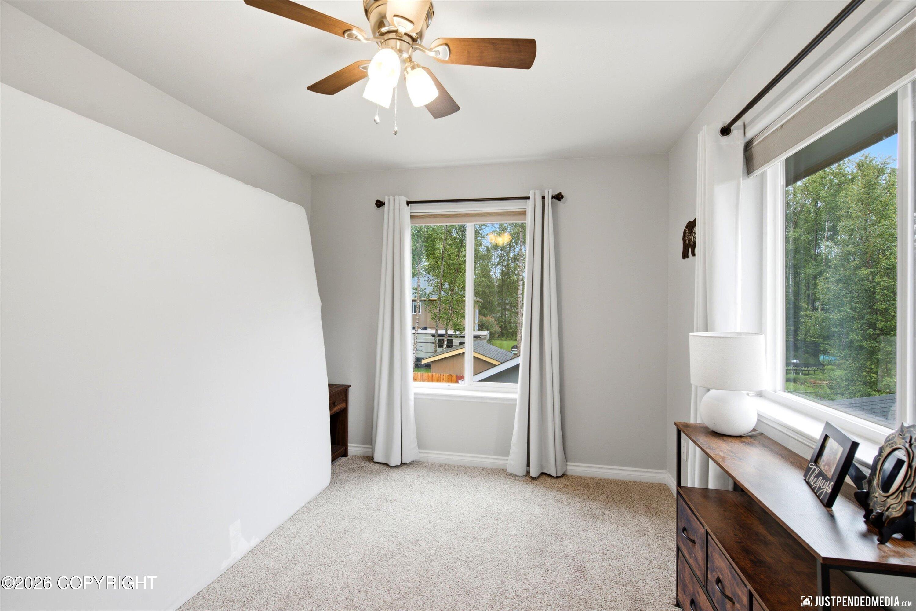 22502 Sambar Loop Property Photo 34