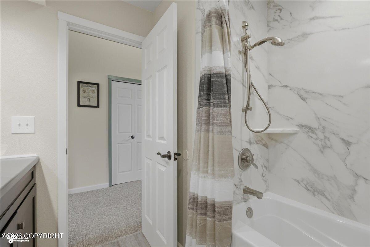 6604 Lakeway Drive Property Photo 26