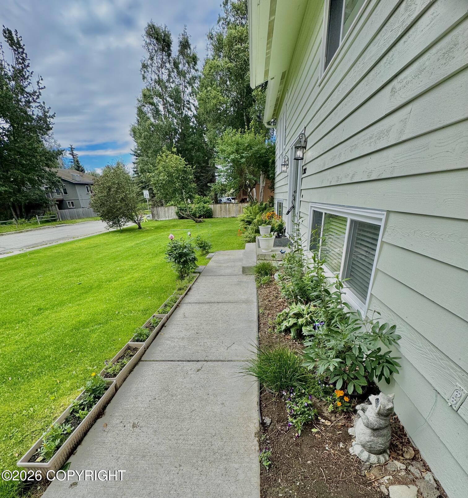 3002 Wendys Way Property Photo 4
