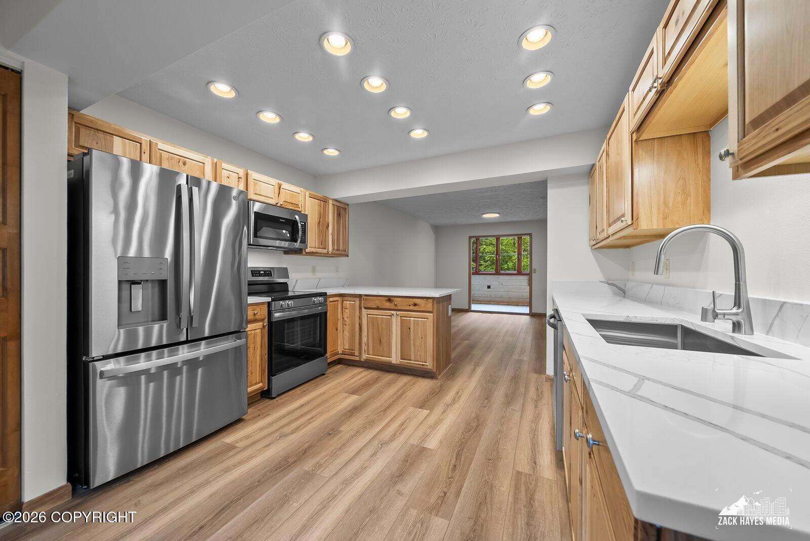 6734 Lunar Drive #g2 Property Photo 10