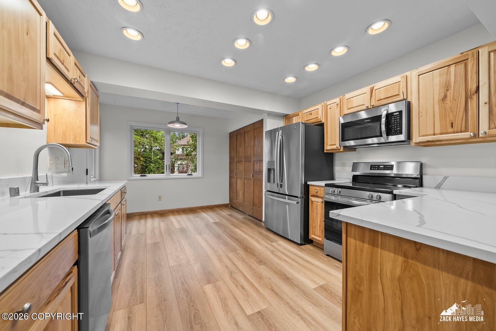 6734 Lunar Drive #g2 Property Photo 42