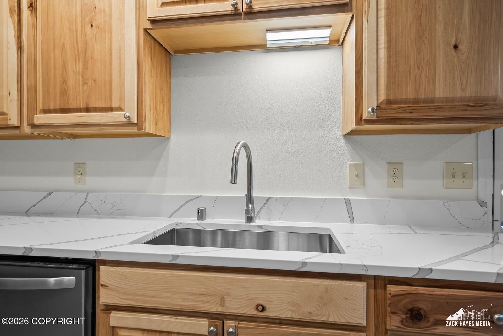 6734 Lunar Drive #g2 Property Photo 43