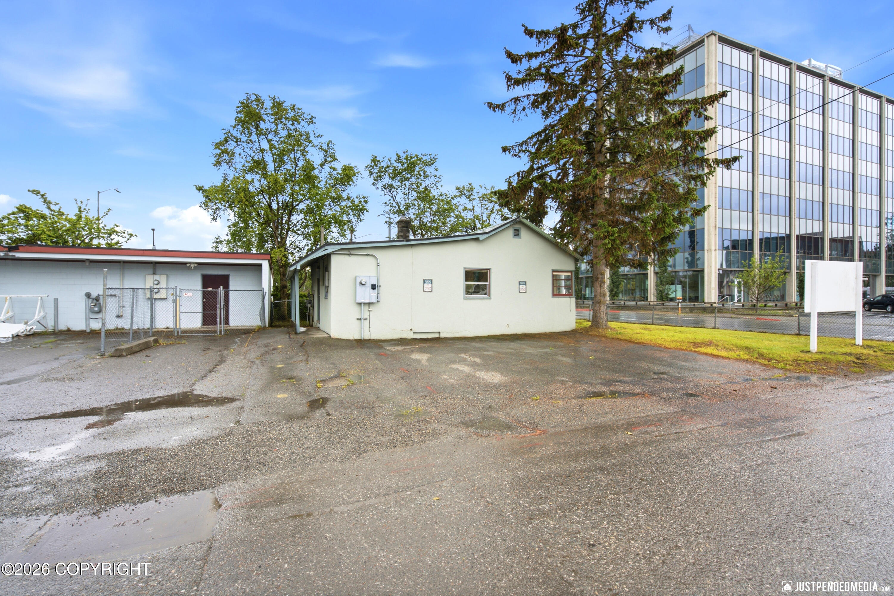 841 I Street Property Photo 27