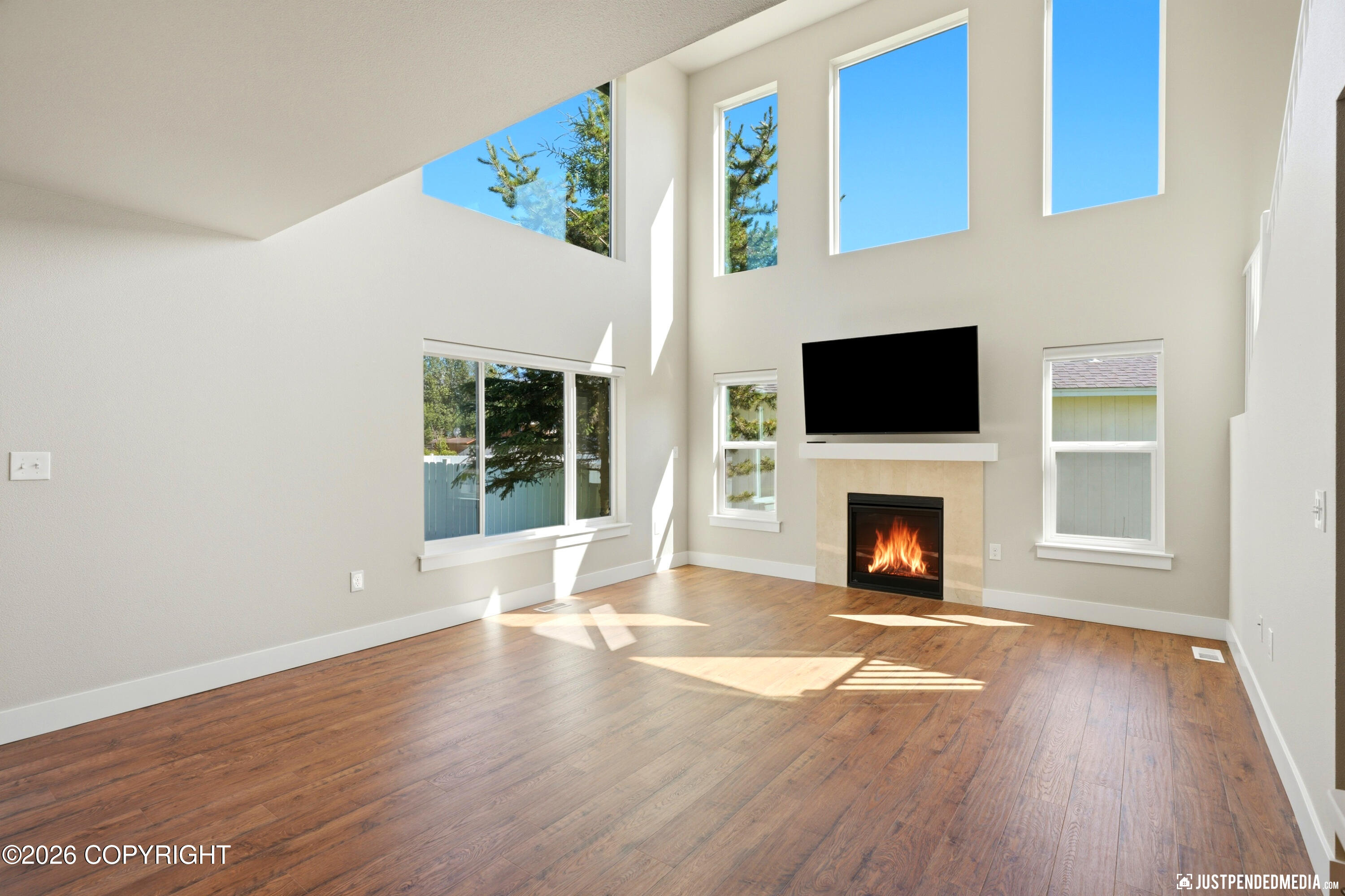 2529 Wesleyan Drive Property Photo 5