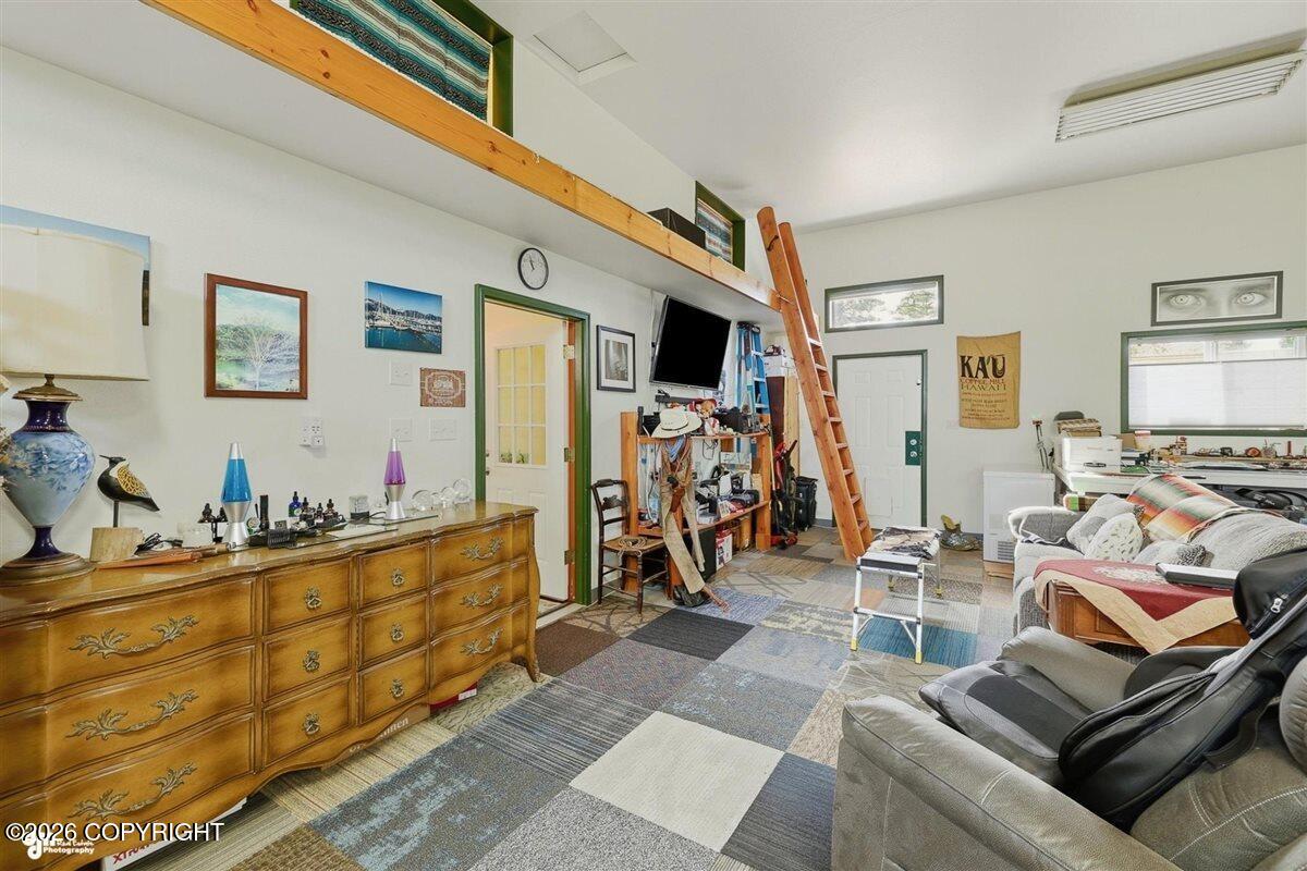 21045 Starlight Street Property Photo 32