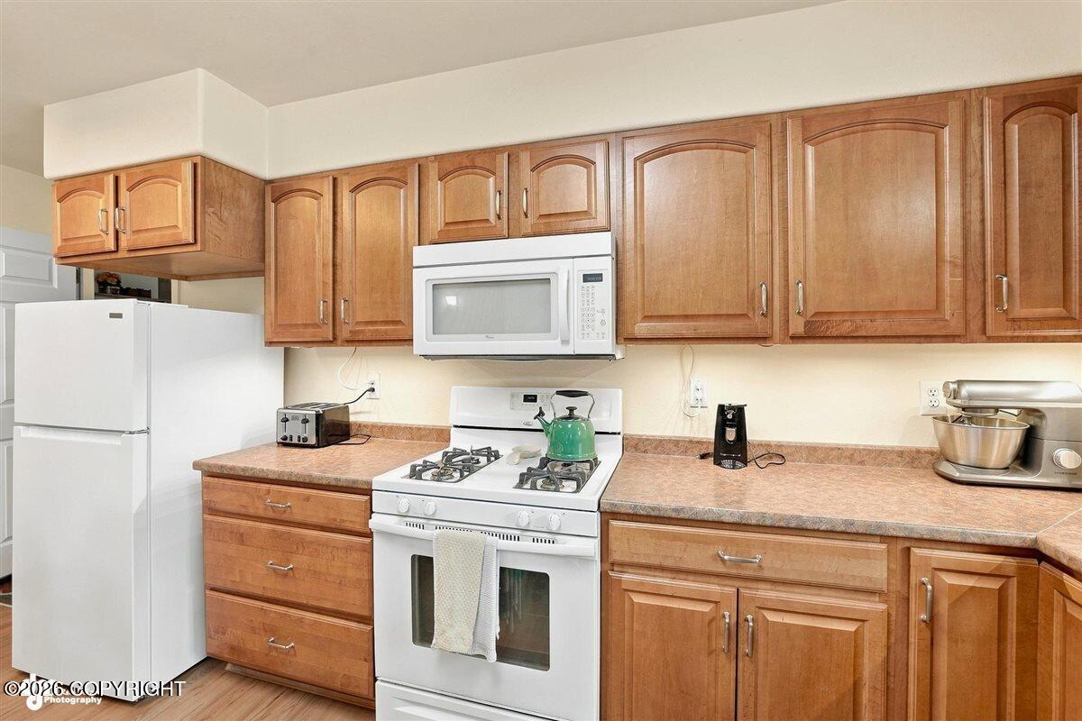 50537 Newberry Avenue Property Photo 6