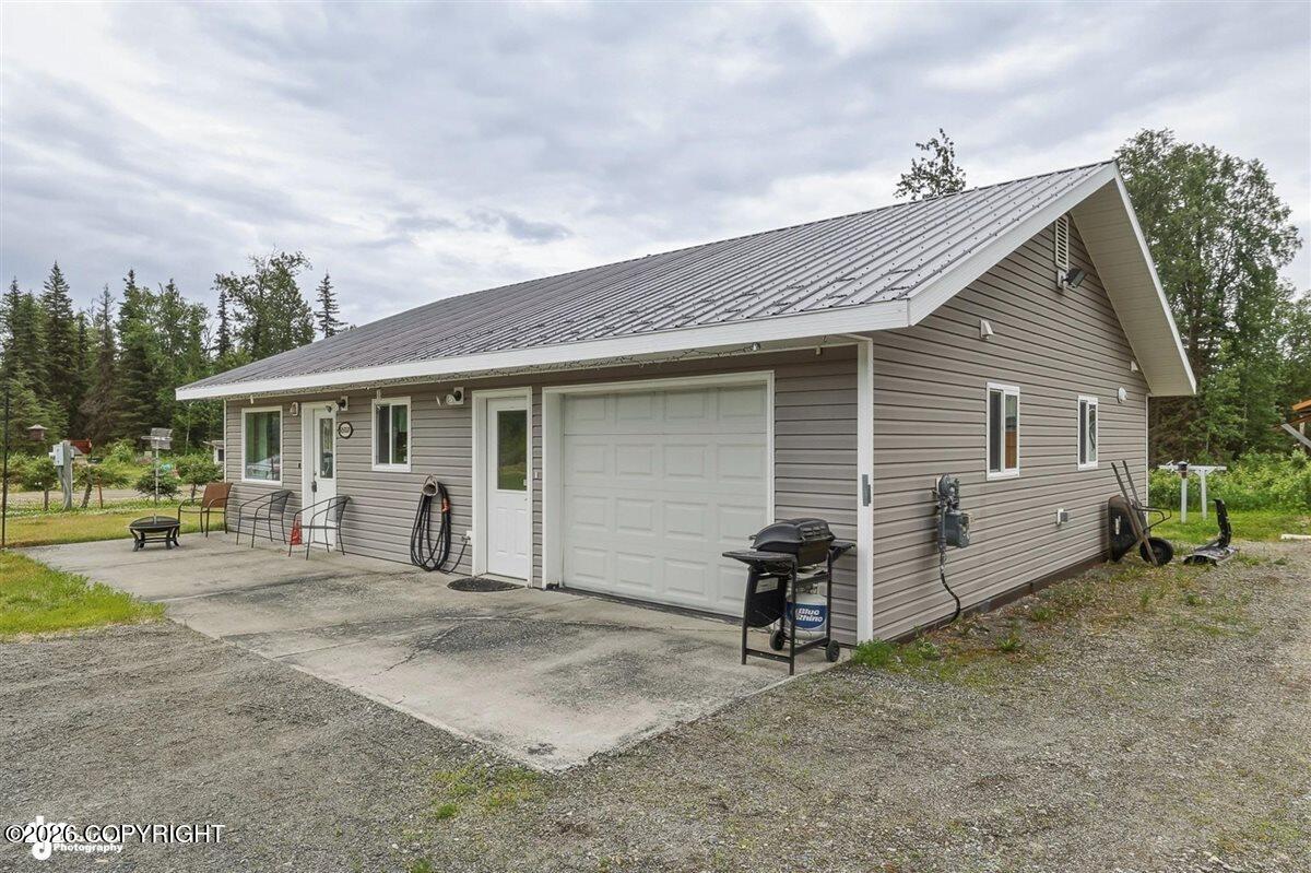 50537 Newberry Avenue Property Photo 23