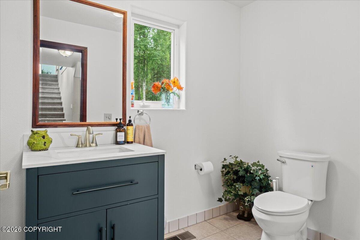 6781 W Leckwold Drive Property Photo 9
