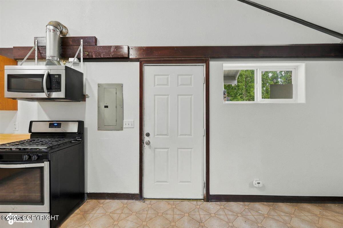 10180 W Herkimer Drive Property Photo 5