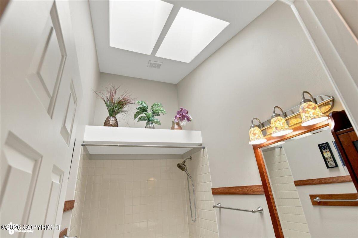 8924 Joy Circle Property Photo 17