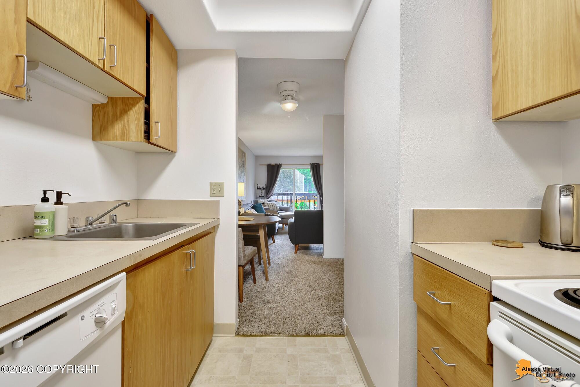 4620 Reka Drive #b17 Property Photo 13
