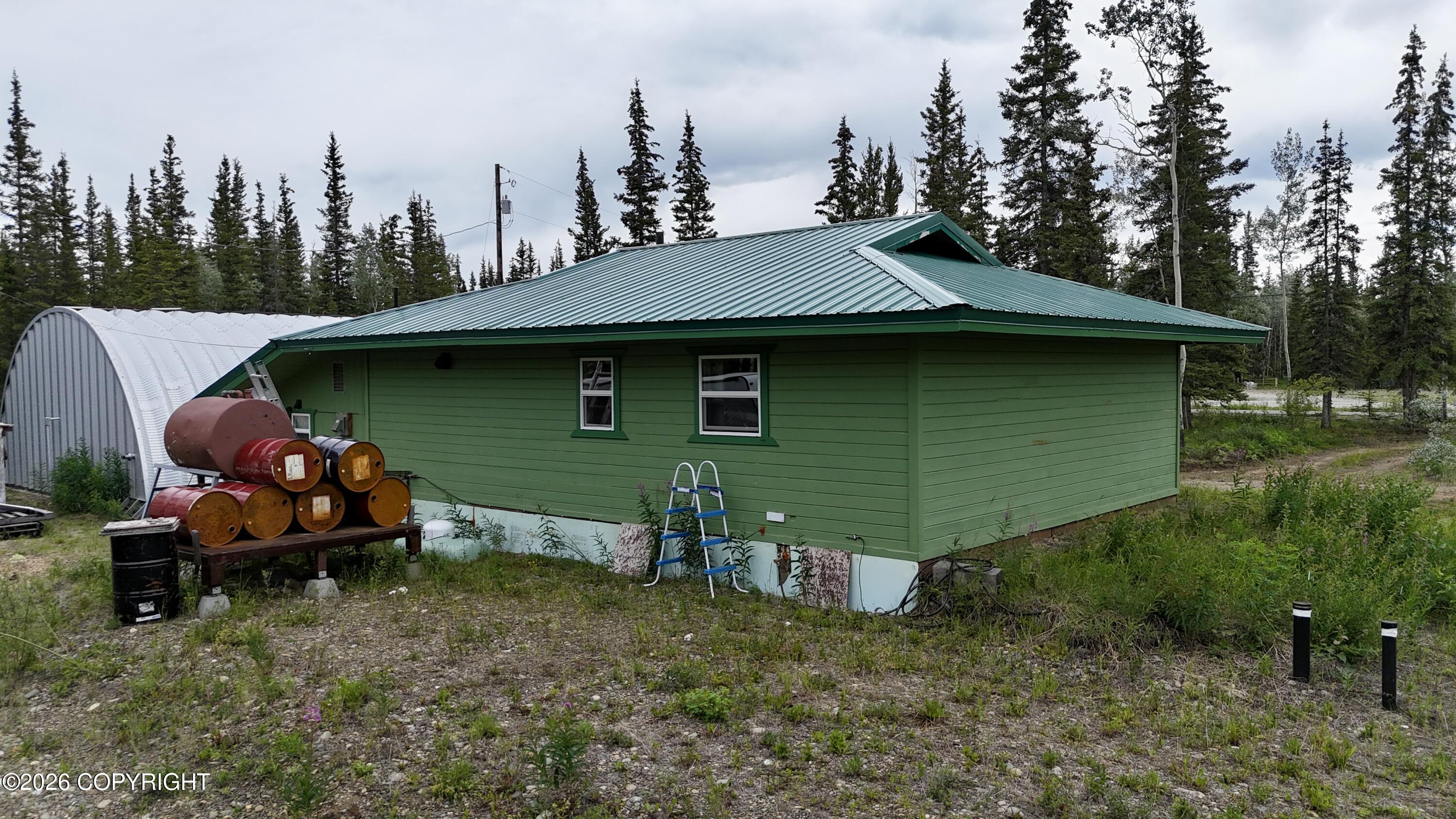 1317.1 Alaska Highway Property Photo 36