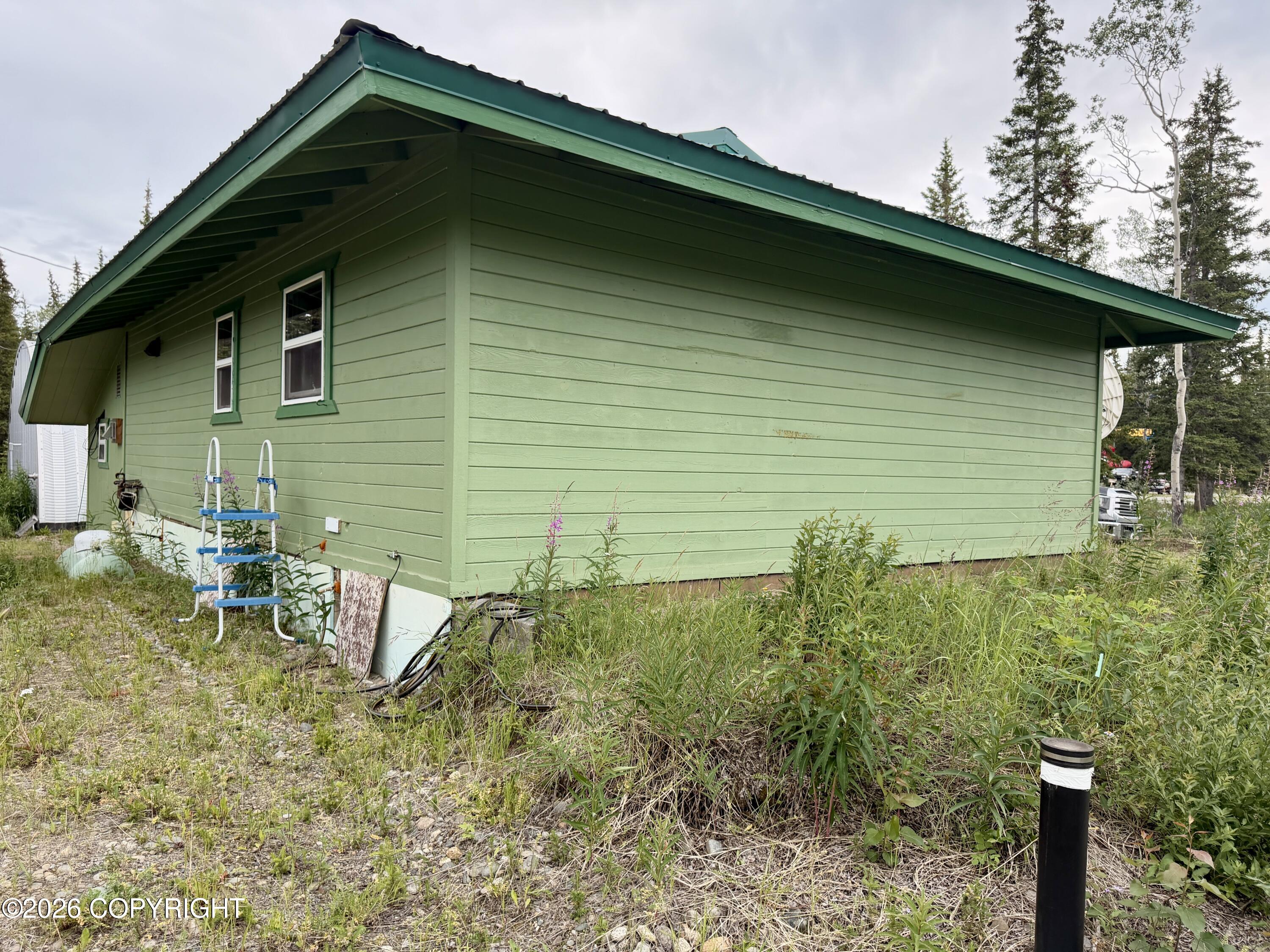 1317.1 Alaska Highway Property Photo 37